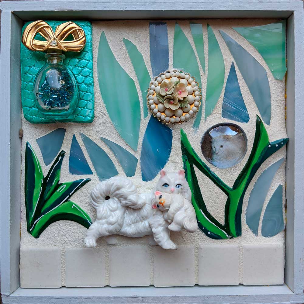 mosaic square art white cat